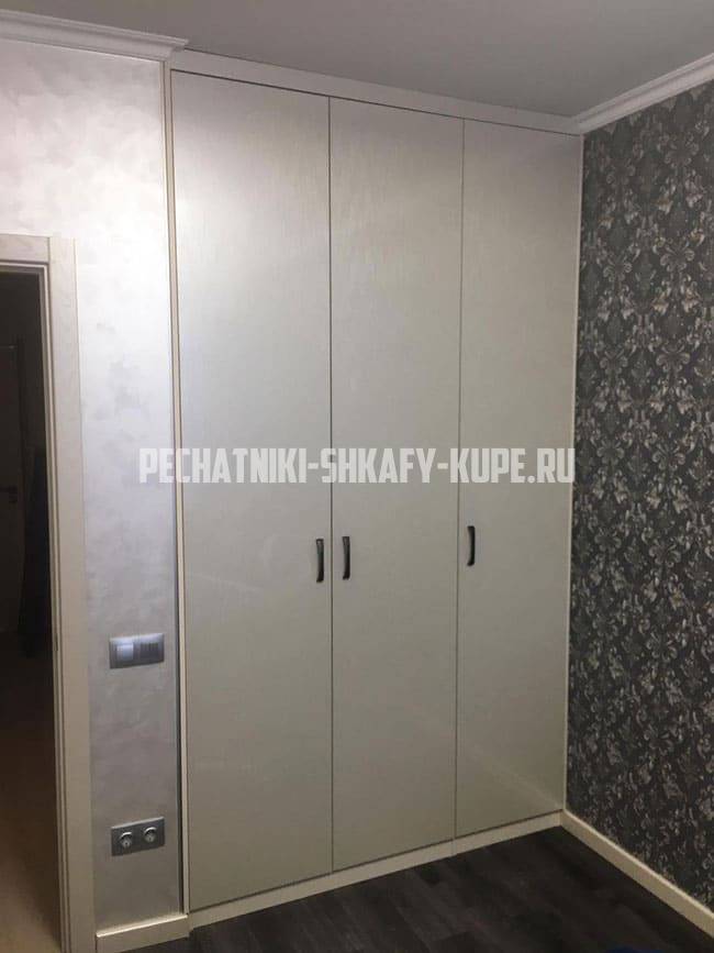 Распашные шкафы Печатники