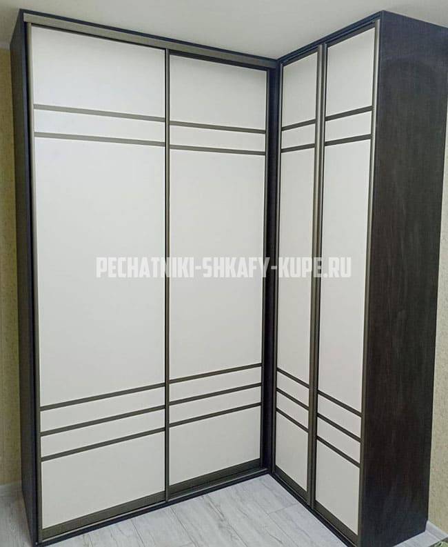 Шкафы угловые Печатники